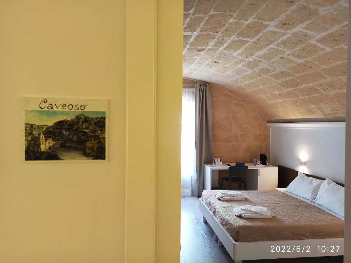 Hotel In & Out Matera Esterno foto